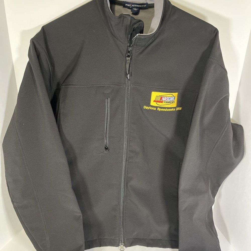 NASCAR Daytona Mens Long Sleeve Water Resistant Glacier Soft Shell Jacket L